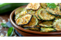 CHIPS DE COURGETTE GRATINES AU PARMESAN
