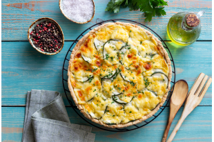 Tarte salée courgette et moutarde au Piment d'Espelette 