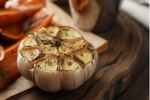 TETES D’AIL EN PAPILLOTES