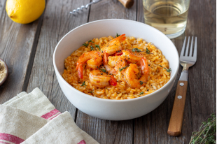 Risotto aux scampis - sauce poivrons / paprika fumé - salade fraîcheur au fenouil