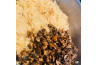 Poulet à l’estragon, riz façon risotto et compote maison